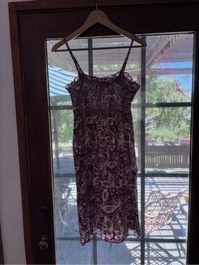 GAP Crimson and White Floral Midi Dress